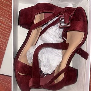 Allegra K heels perfect for homecoming prom and formals!! Size 7.5